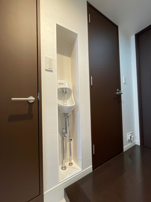 帰ったらすぐ手洗い!玄関に手洗器を新たに設置 帰ったらすぐ手洗い!玄関に手洗器を新たに設置